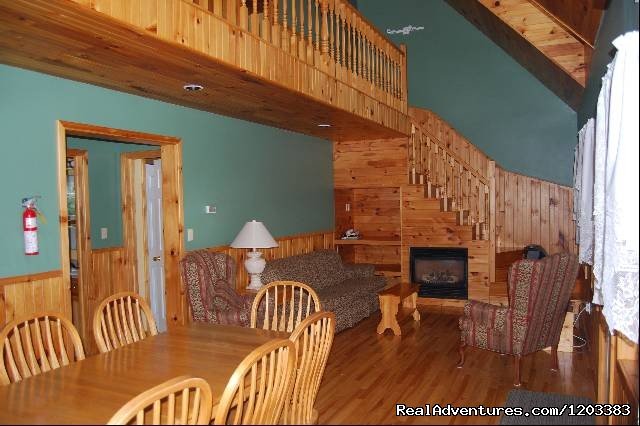 4 Bedroom Executive | Cavendish Country Inn & Cottages | Image #5/7 | 