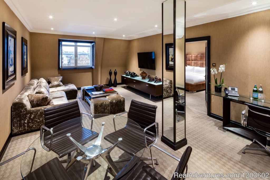 One Bedroom Suite Lounge | Radisson Edwardian Hampshire | Image #12/26 | 