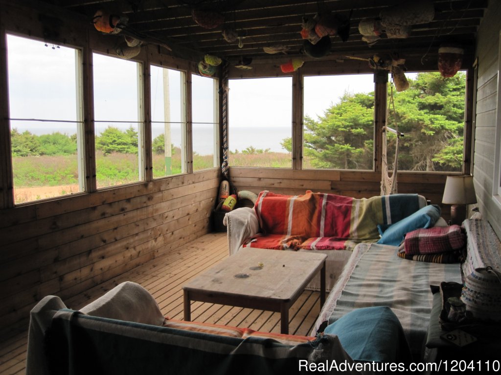 Screened in Porch | Blouin Beach House | Image #11/14 | 