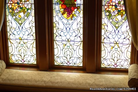 Victoria's Historic Inn - Stained glass Window