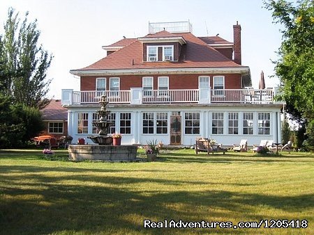 1908 home originally owned and built by Wellington White | Wakamow Heights Bed & Breakfast | Moose Jaw, Saskatchewan  | Bed & Breakfasts | Image #1/5 | 