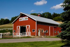 Rainbow Ridge Farms B&B | Onalaska, Wisconsin | Bed & Breakfasts