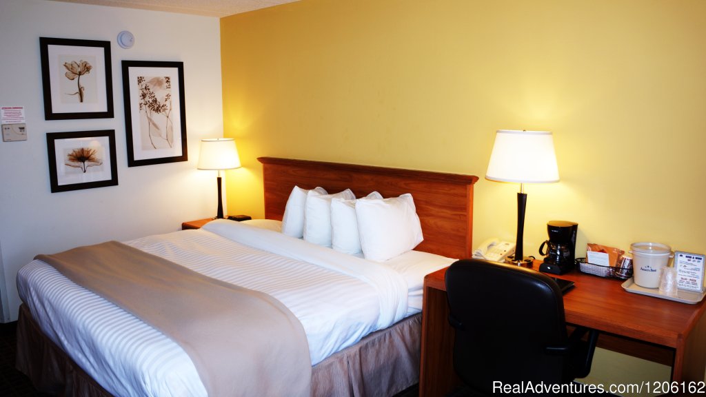 King Bed Guest Room | AmericInn Madison West | Image #6/23 | 
