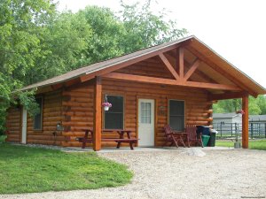 Spur of the Moment Ranch | Mountain, Wisconsin | Hotels & Resorts