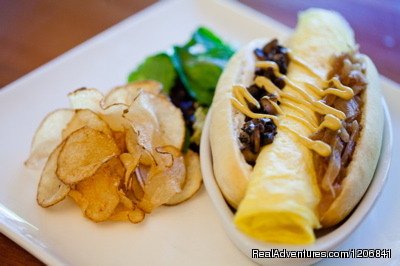 The Inn On First Breakfast: Hot Dog Omelet
