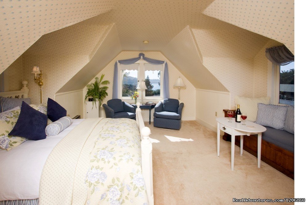 John Barry Room | Headlands Inn Bed & Breakfast | Image #3/10 | 