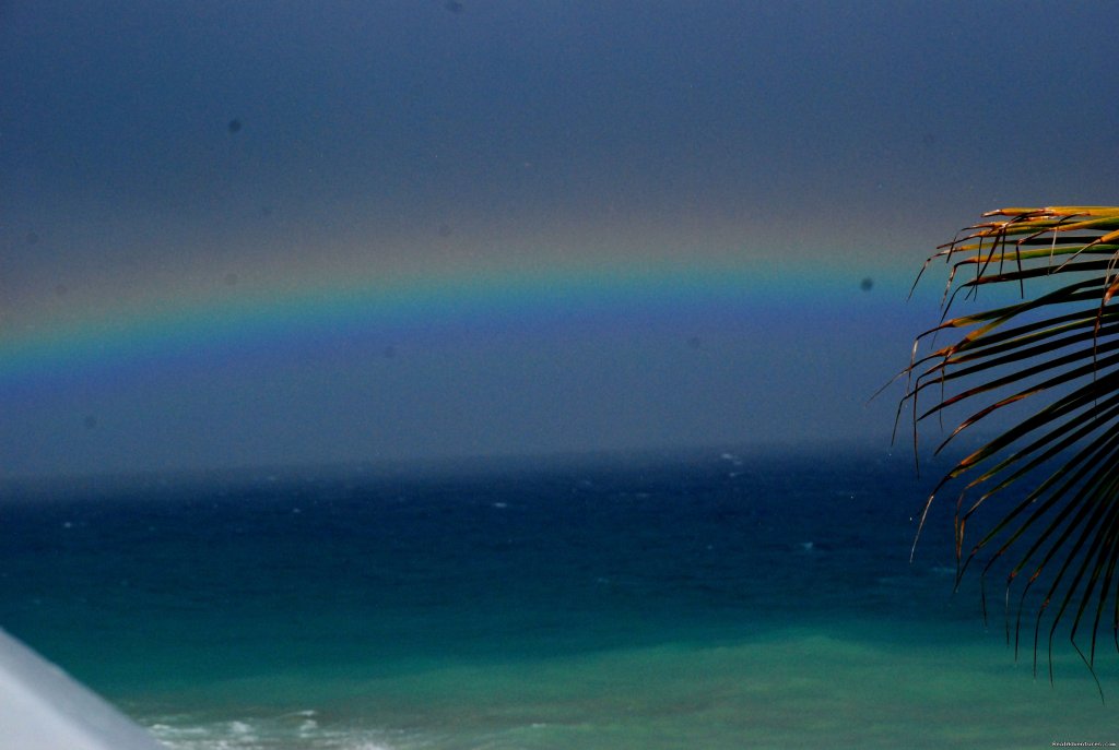 SeaViewPlay has Rainbows Galore | SeaViewPlay  New Pool & Fabulous Ocean Front Villa | Image #18/26 | 