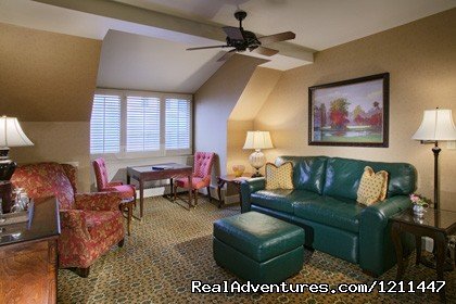 1 bedroom's living room | Post Montane Lodge | Denver, Colorado  | Hotels & Resorts | Image #1/8 | 