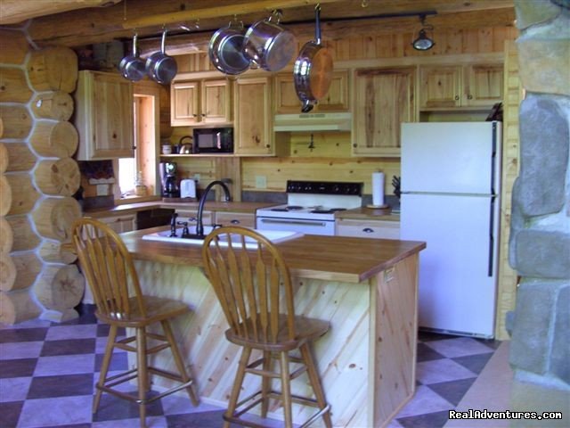 Beautiful Log Home, 3 Bd, Right On The Bay | Image #4/17 | 