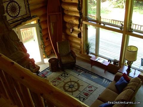 Beautiful Log Home, 3 Bd, Right On The Bay | Image #8/17 | 