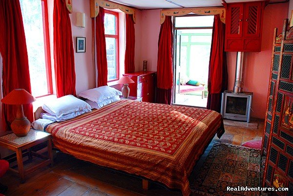Mughal Suite, main bedroom | Himalayan nature resort at Eagles Nest India | Image #5/19 | 