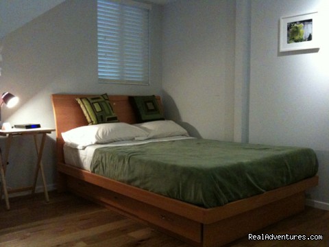 StayON Beverly Hostel  - luxury Private rooms Comfortable clean private rooms with internet access