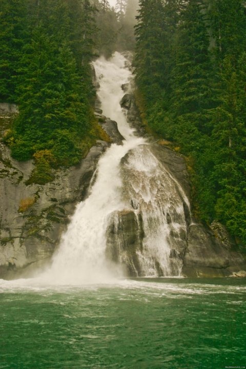 Waterfall on the way to Tracy Arm Fjord