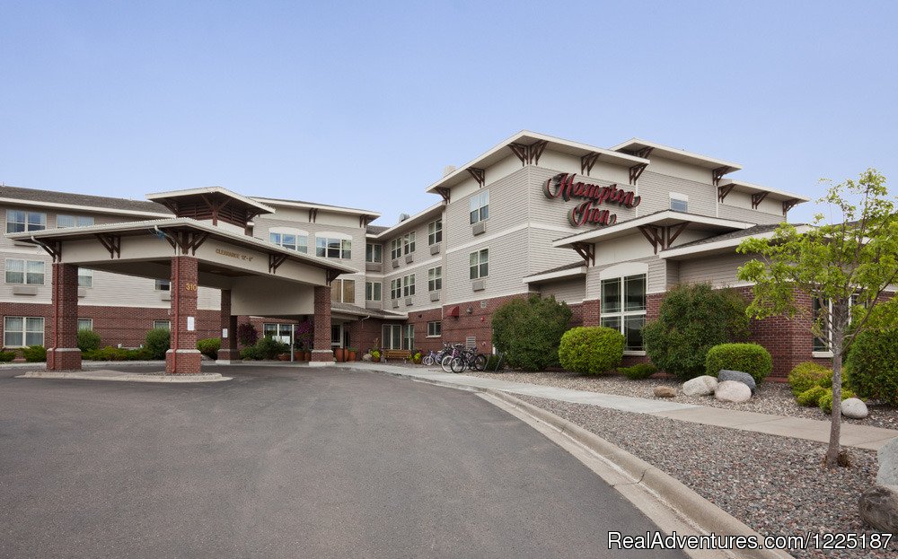 Entrance | Hampton Inn | Duluth, Minnesota  | Hotels & Resorts | Image #1/9 | 