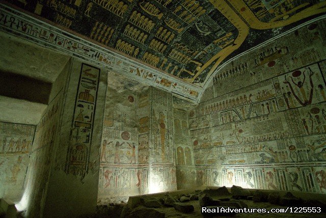 Mortuary Temple of Ramesses III  | Day trip to Luxor Valley of Kings from Hurghada | Giza, Egypt | Sight-Seeing Tours | Image #1/5 | 
