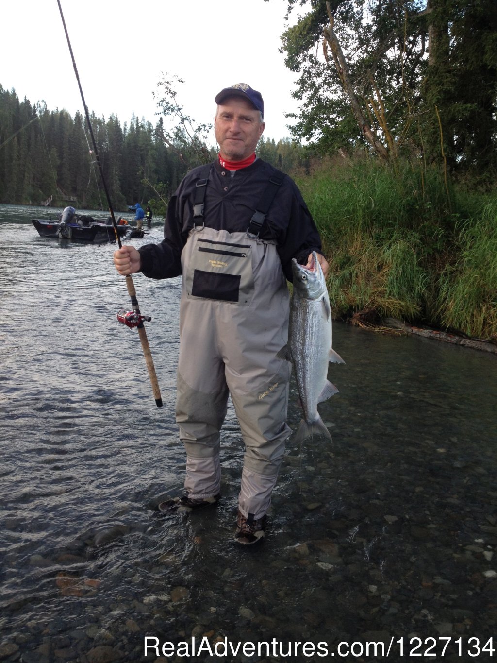 Salmon fishing in Alaska with Eric Loomis Fishing | Image #4/13 | 