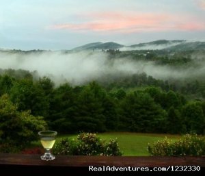 Mountain Song Inn, a resort-like B&B, great view | Willis, Virginia | Bed & Breakfasts