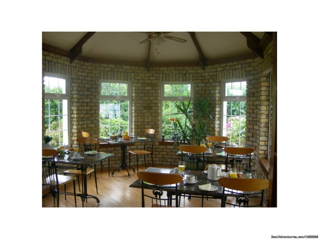 Breakfast room | Ashfield House stay 2 nights for less | Image #4/7 | 