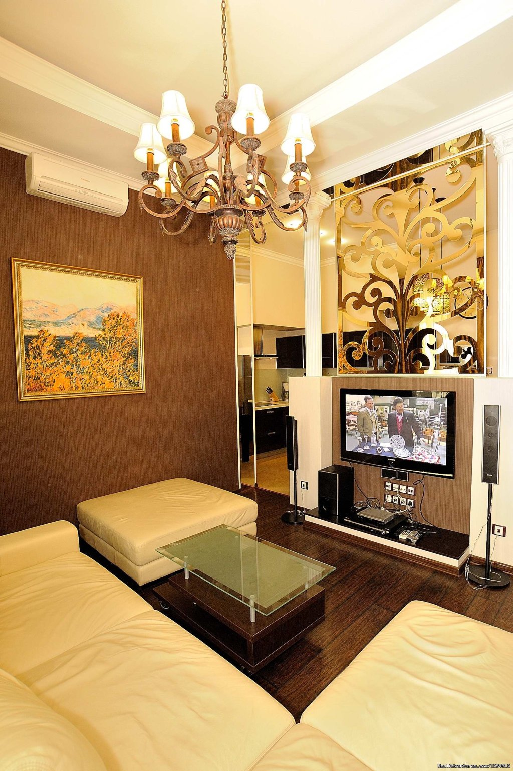 VIP 3room/2 bedroom apartment in the heart of Kiev | Image #17/24 | 