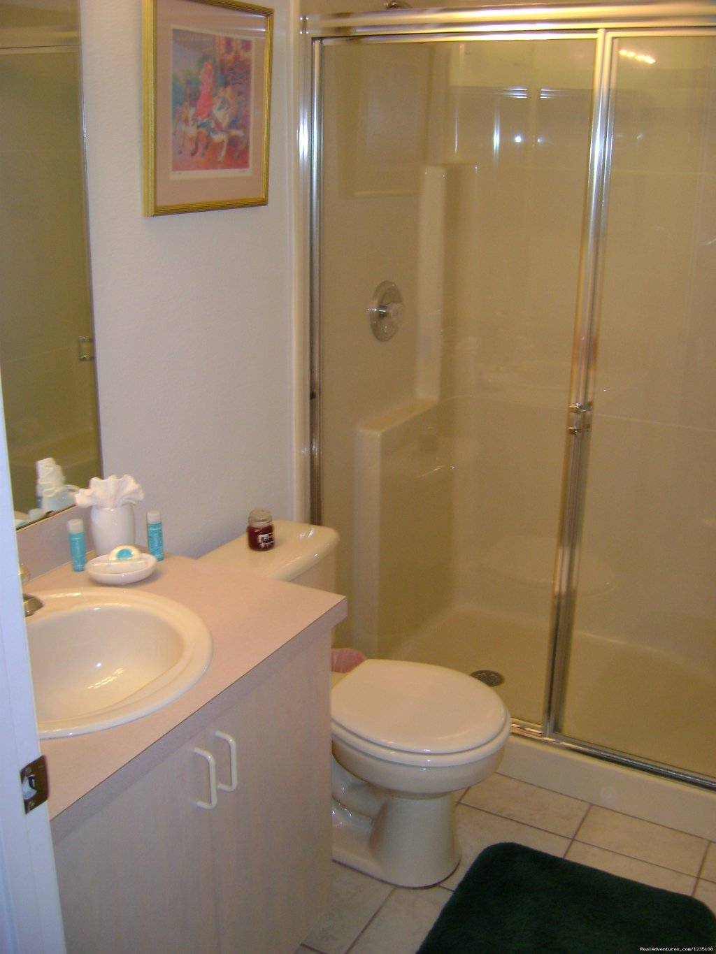 Guest Bathroom | Florida Villa In Kissimmee 3Bed Windward Cay | Image #12/14 | 