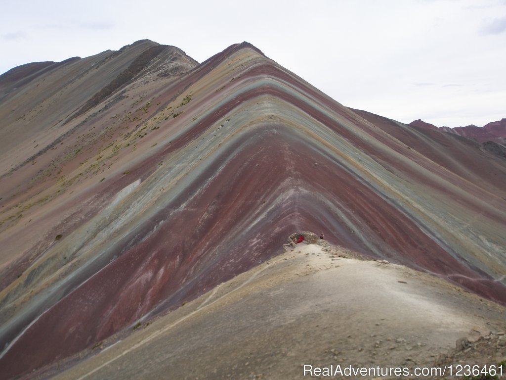 Cerro Colorado in Ausagate Peru | Hiking Inca Trail to Machupicchu | Image #12/12 | 
