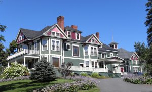 Greenville Inn at Moosehead Lake | Greenville, Maine | Bed & Breakfasts