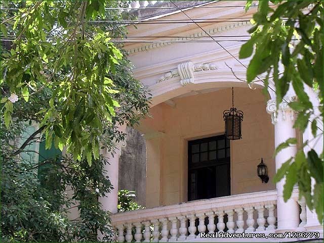 La casa de Oralia, Front view | La casa de Oralia | Havana, Cuba | Bed & Breakfasts | Image #1/6 | 