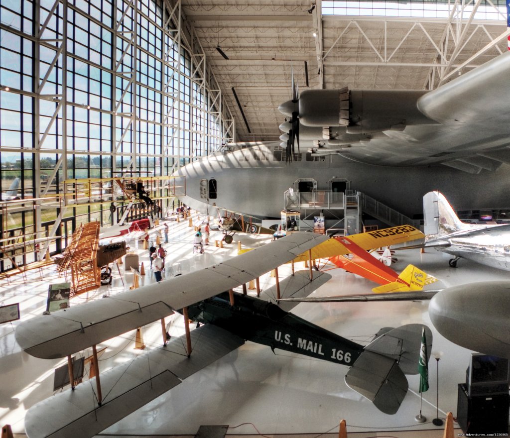 Spruce Goose | Evergreen Aviation & Space Museum | Mcminnville, Oregon  | Museums & Art Galleries | Image #1/5 | 