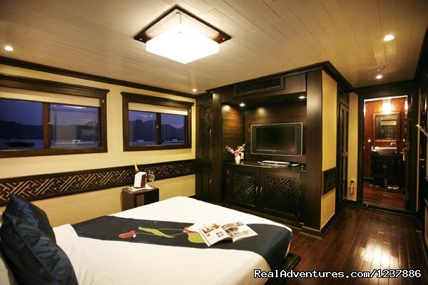Deluxe Doube Rooms | Luxury Cruises Advisor Halong Bay Vietnam | Image #2/7 | 