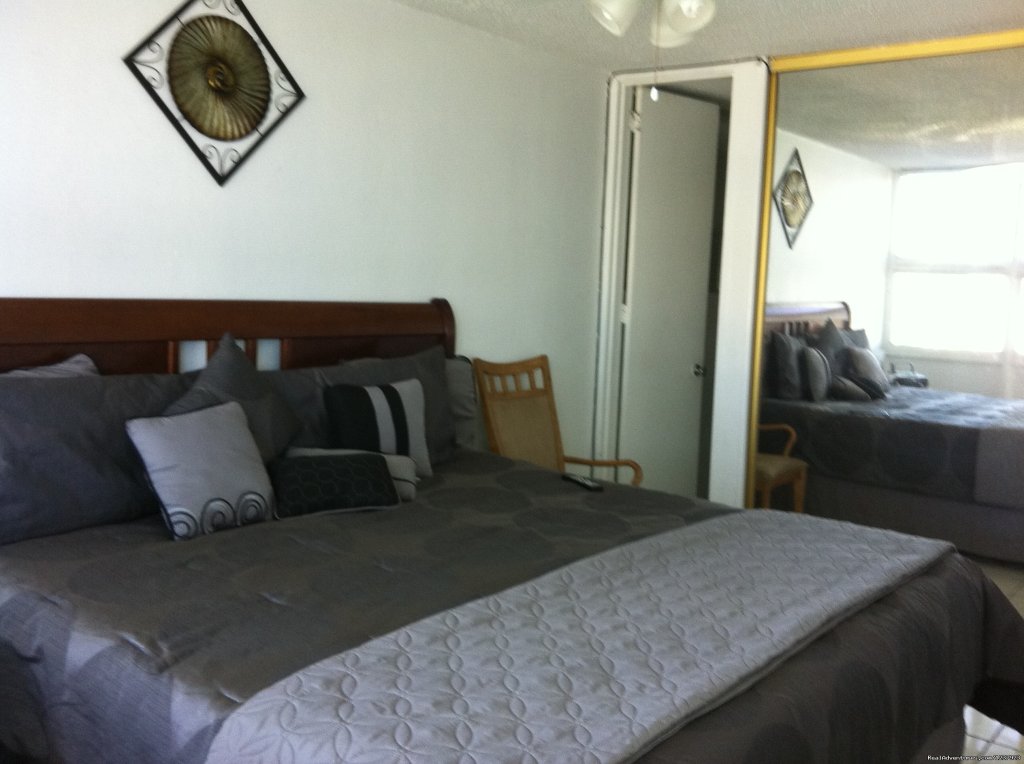 Master Bed | Beautiful Apt in Isla Verde-Free bus to beach | Image #10/22 | 
