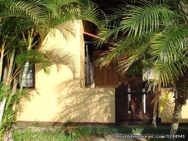 Entrance to Cottage 2 | Villa Rita Country Cottages | Image #9/15 | 