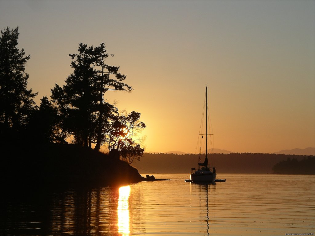 Sunset in Princess Cove, BC | Sailing Classes in Vancouver | Vancouver, British Columbia  | Sailing | Image #1/5 | 