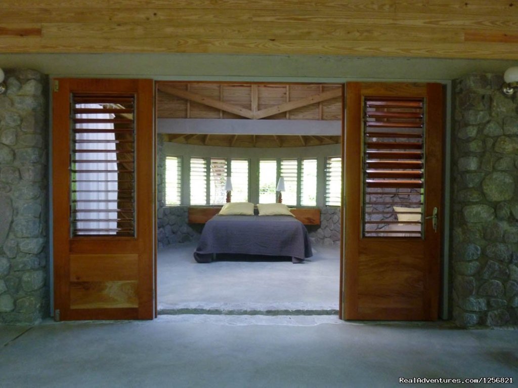 Mango cottage bedroom | Riverside Glamping in Dominica | Image #24/24 | 