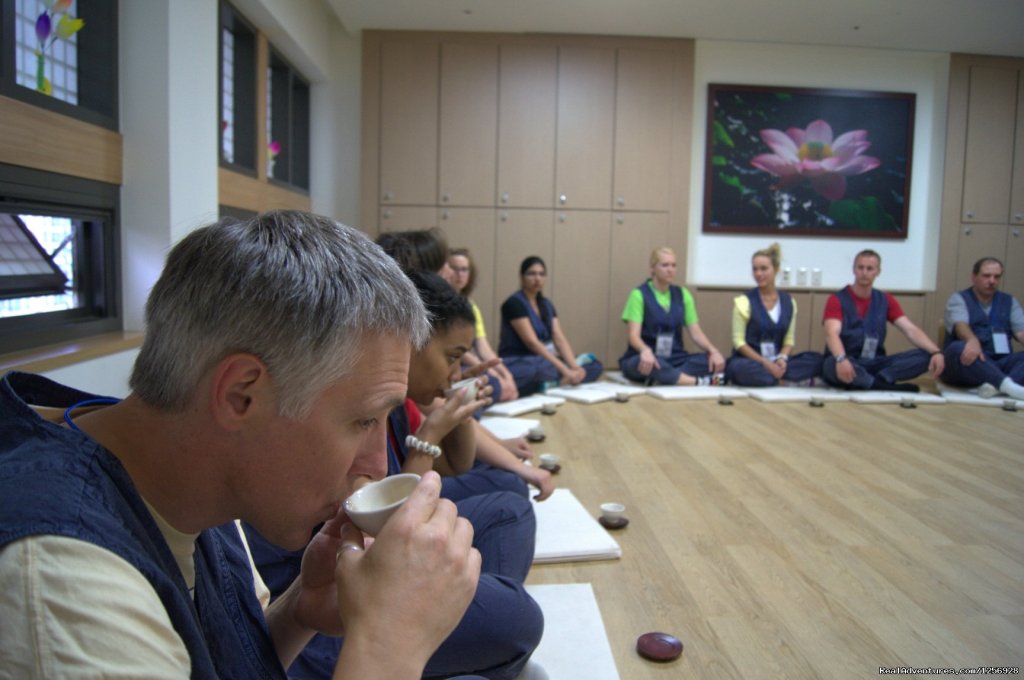 Tea Ceremony | International Seon Center | Seoul, South Korea | Health Spas & Retreats | Image #1/5 | 