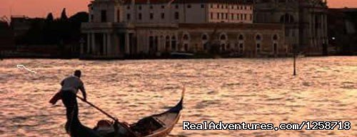 Venezia | Gladiator Cab & Shuttle Transportation of Rome | Image #9/15 | 