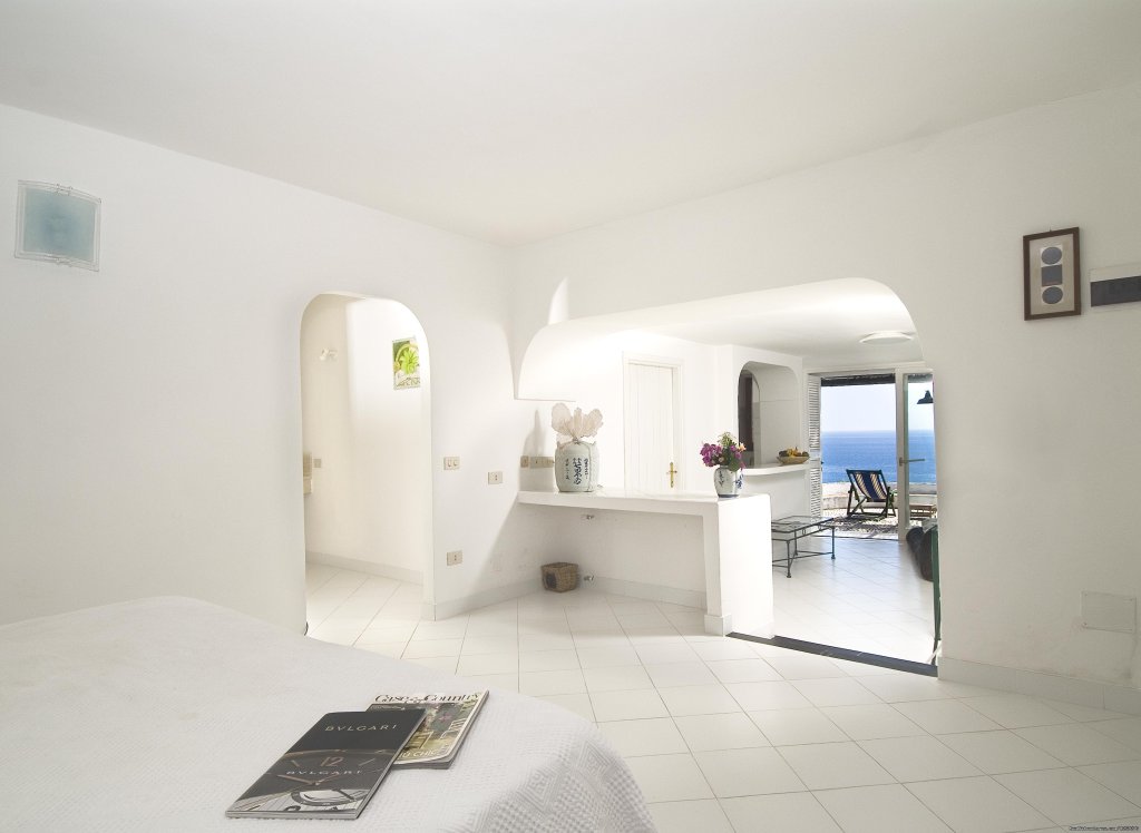 Isola di Eea, Suite Bouganville interiors. | Romantic Weekend in the Italian Mediterrean Coast | Image #2/8 | 