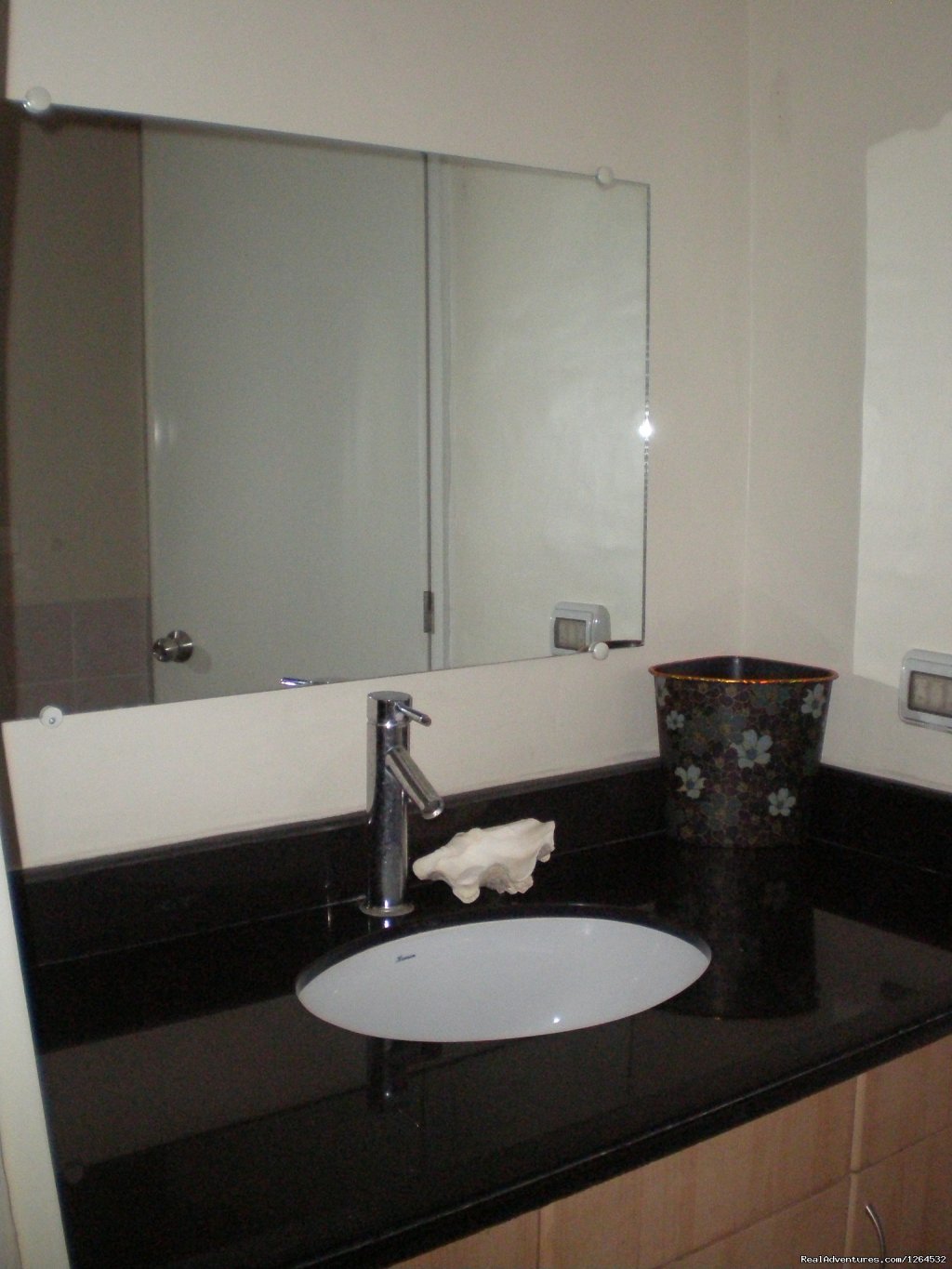 Fully Furnished Condo For Rent In Pasig | Image #16/17 | 