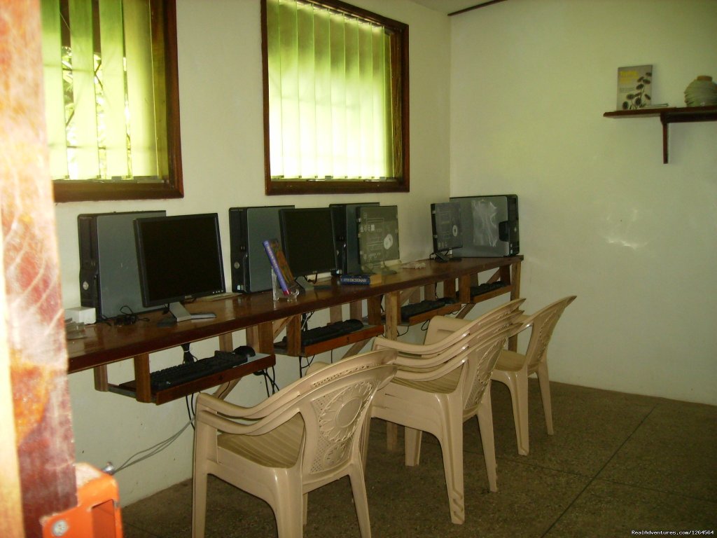 Computer room at the business site. | Black Star Lions' Guest Cottages | Image #9/24 | 
