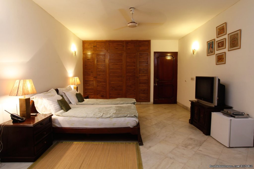 Super Deluxe Room | Bed and Breakfast Delhi | BnB | Image #6/21 | 