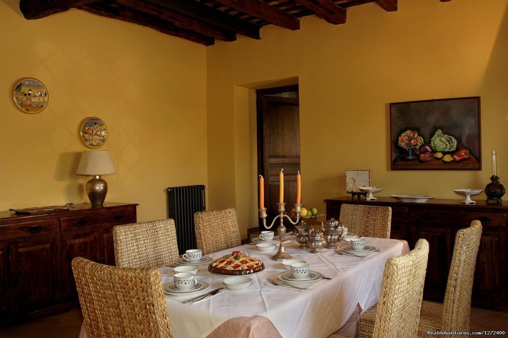 Breakfast Room | Beautiful Farm Holiday in Corleone, Sicily | Image #3/25 | 