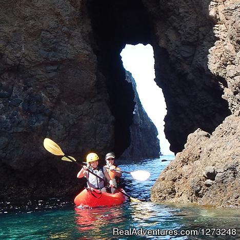 Channel Islands Kayaking Elephant's Belly Cave