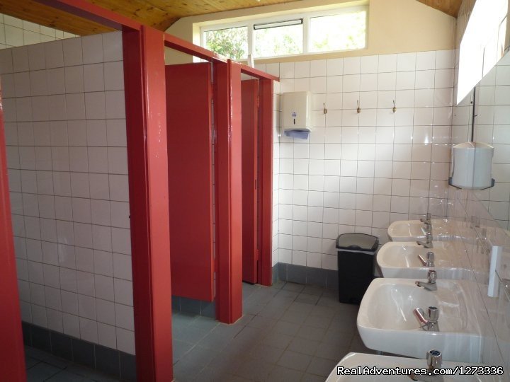 Men's toilets | Tradional camping with all the comforts | Image #5/15 | 