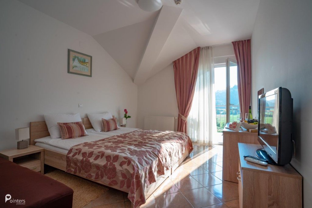 Sample Hotel Room | 8 Days - Hiking The National Parks Of Croatia | Image #17/18 | 