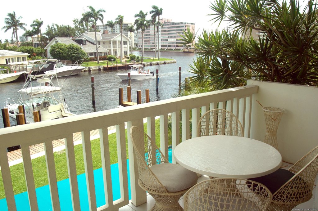 Balcony with marina and Intracoastal Waterway views | Yacht and Beach Club - Waterfront Condo | Image #9/25 | 
