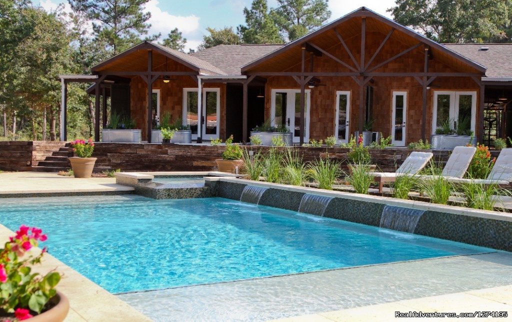 Pool | Deer Lake Lodge Spa & Resort | Montgomery, Texas  | Health Spas & Retreats | Image #1/14 | 