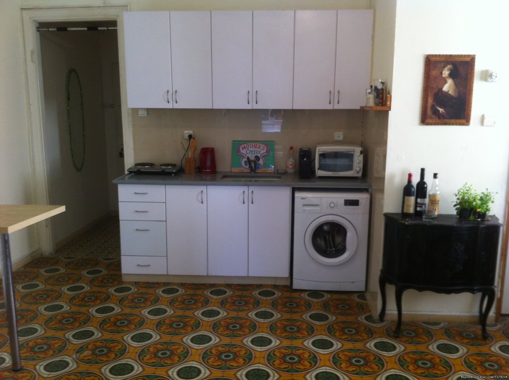 Spacious 2.5BR apt for Passover in Tel Aviv | Image #3/5 | 
