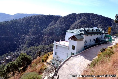 Back View of United-21 Resort in Chail