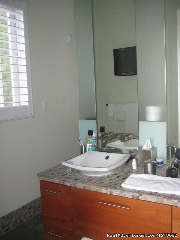 Bathroom 2 | Vacation Rental is Virgin Islands | Image #3/10 | 