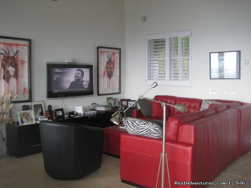 Living Room | Vacation Rental is Virgin Islands | Image #9/10 | 