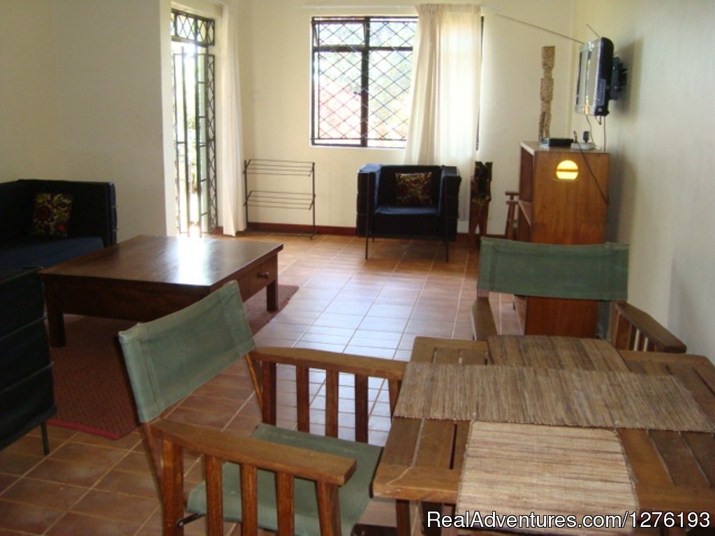 Apartment 4 living room | Vacation Rentals Short And Long Stays | Image #5/25 | 